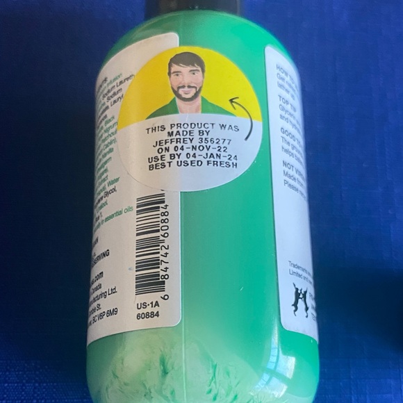 Lush Lord of Misrule Green Shower Gel and solid Perfume - Picture 4 of 6